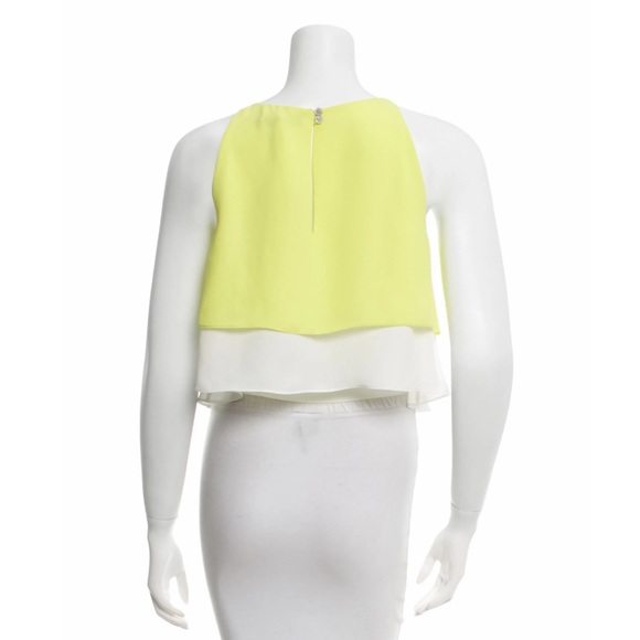 ELIZABETH AND JAMES Neon Yellow Overlay Crop Top - Picture 3 of 4
